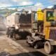 Reparación vial en carretera a El Salvador trabajos de bacheo entre el km 25 y 26