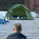 Arrestan a hombre frente a catedral en Washington D.C. quien atentaba en contra de feligreses católicos en posesión de varios explosivos y granadas