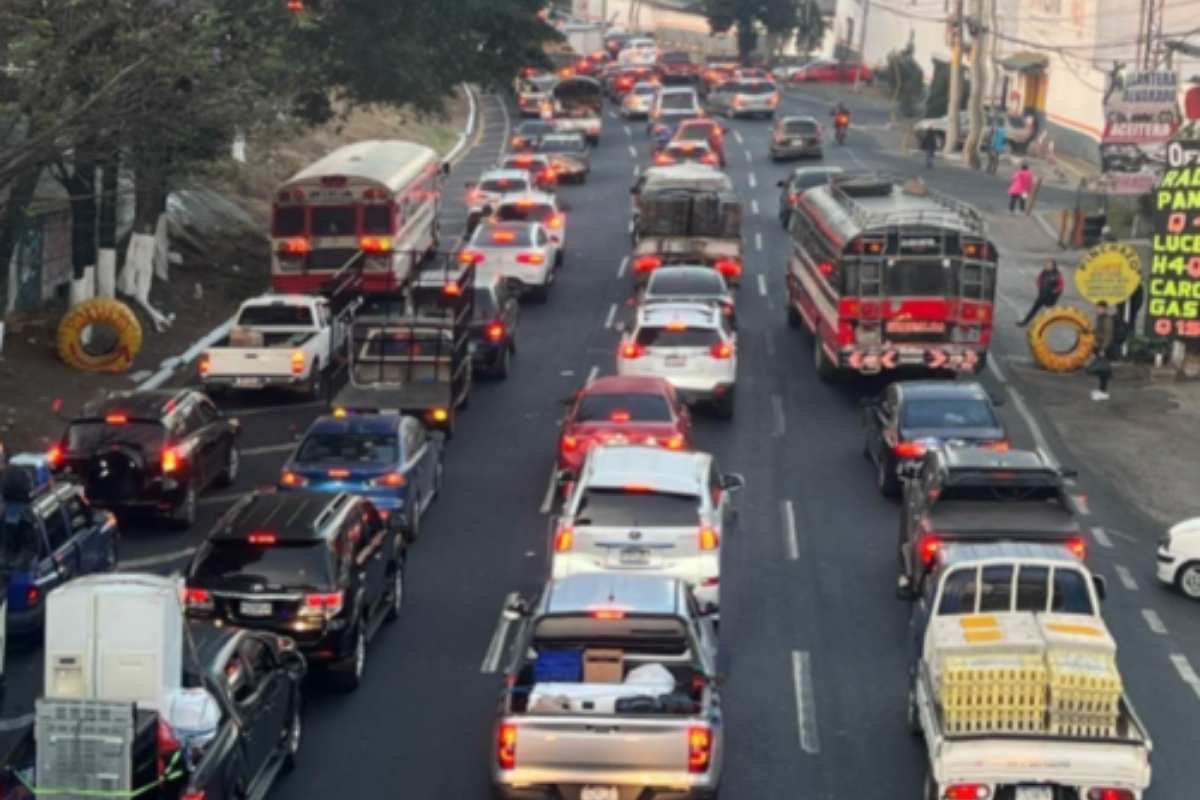 Guatemala acelera en cinco años el parque vehicular crece en más de 2.5 millones de unidades