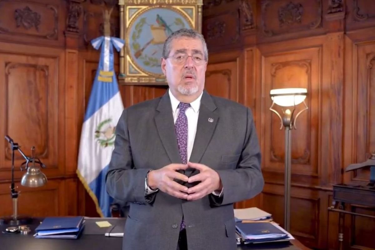 Gobierno aprueba aumento al salario mínimo para 2026 sin consenso y en medio de alertas económicas