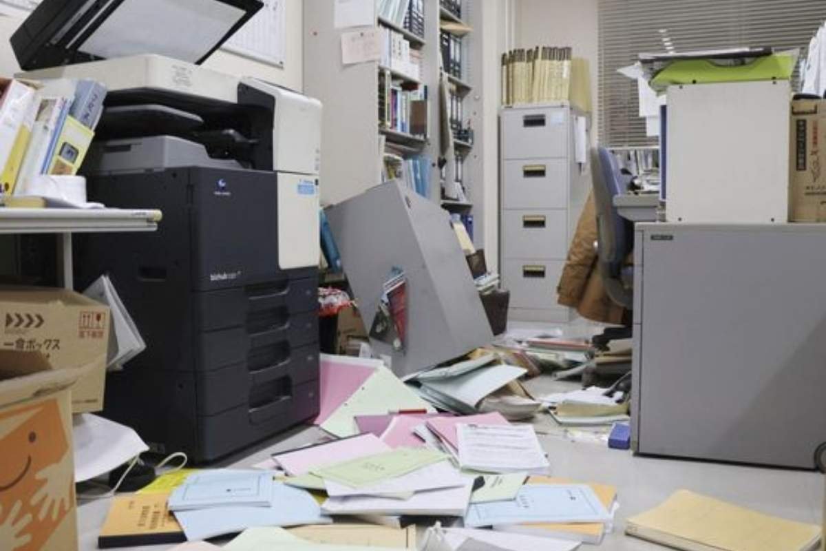 Terremoto de 7.6 en Japón evacuaciones masivas y alerta de tsunami